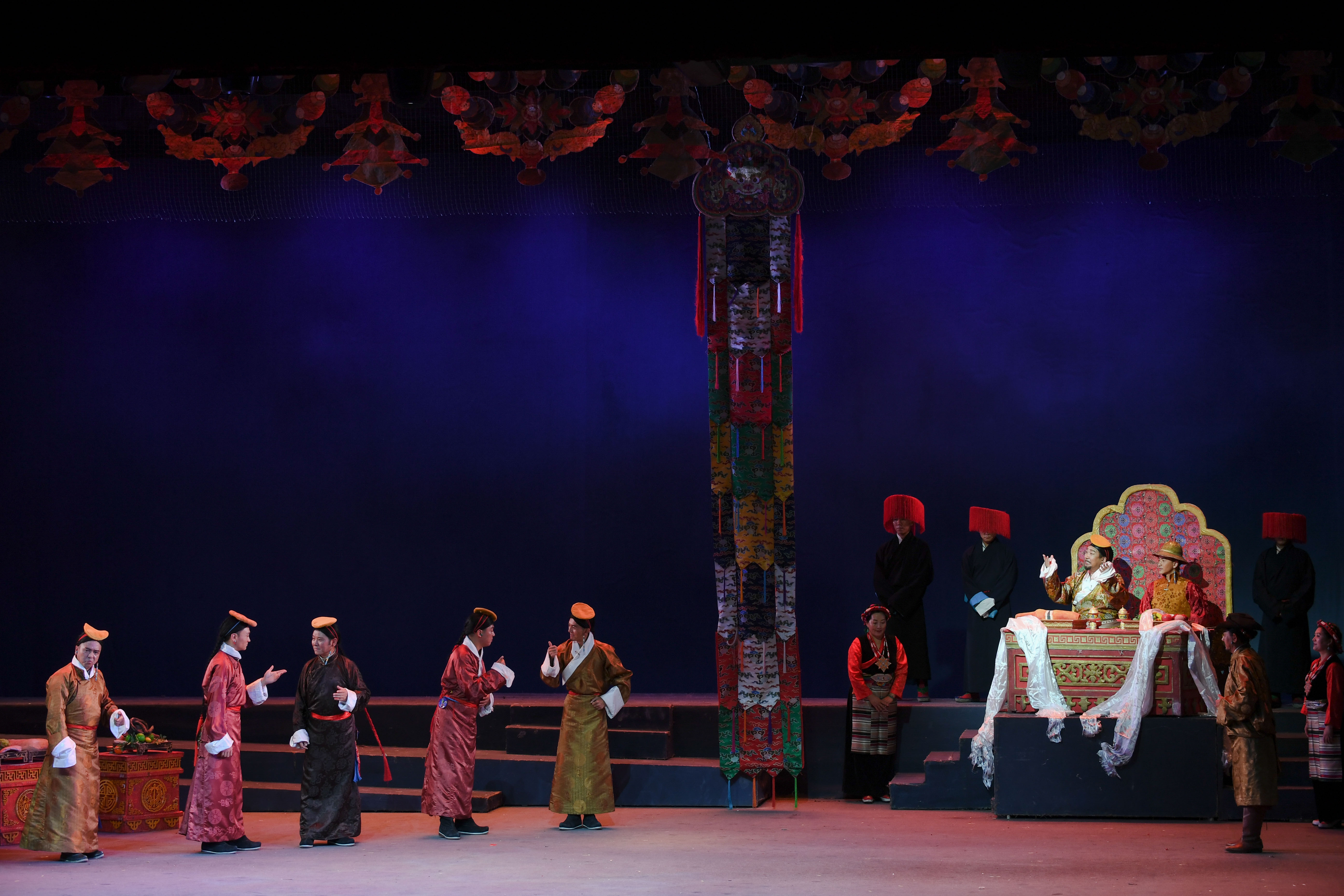 藏戏《六弦情缘》亮相中国戏剧节