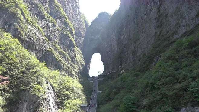 [图]张家界必来天门山，天门山必来天门洞