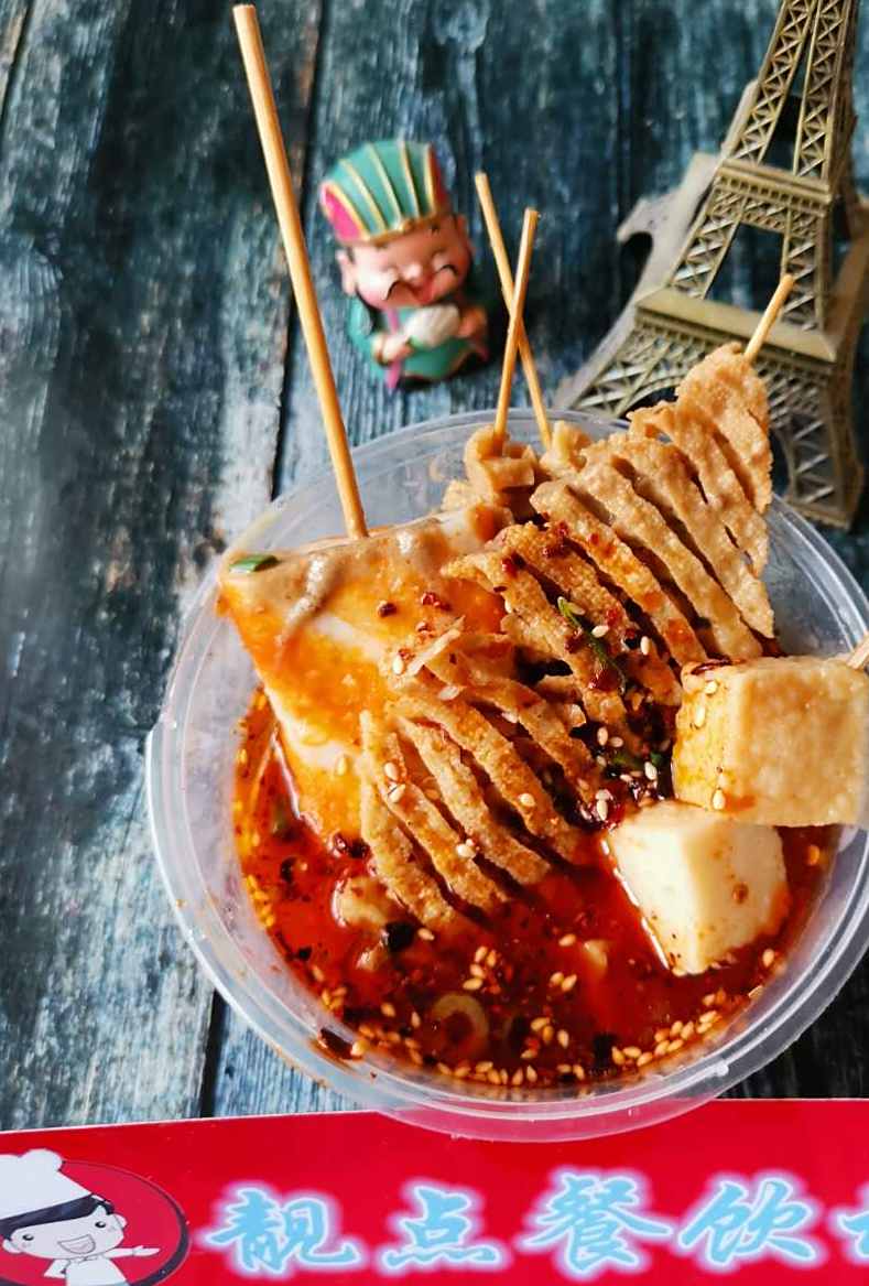 小吃技术分享-夜市小吃鸡汁豆腐配方及制作