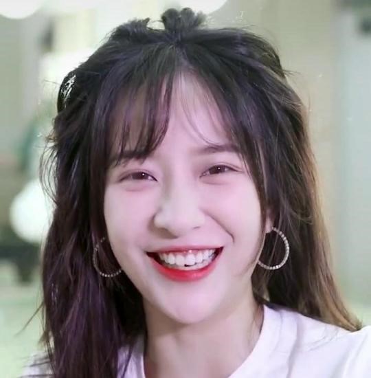 开学季卖萌必备,美过学妹的翘尾羊角辫