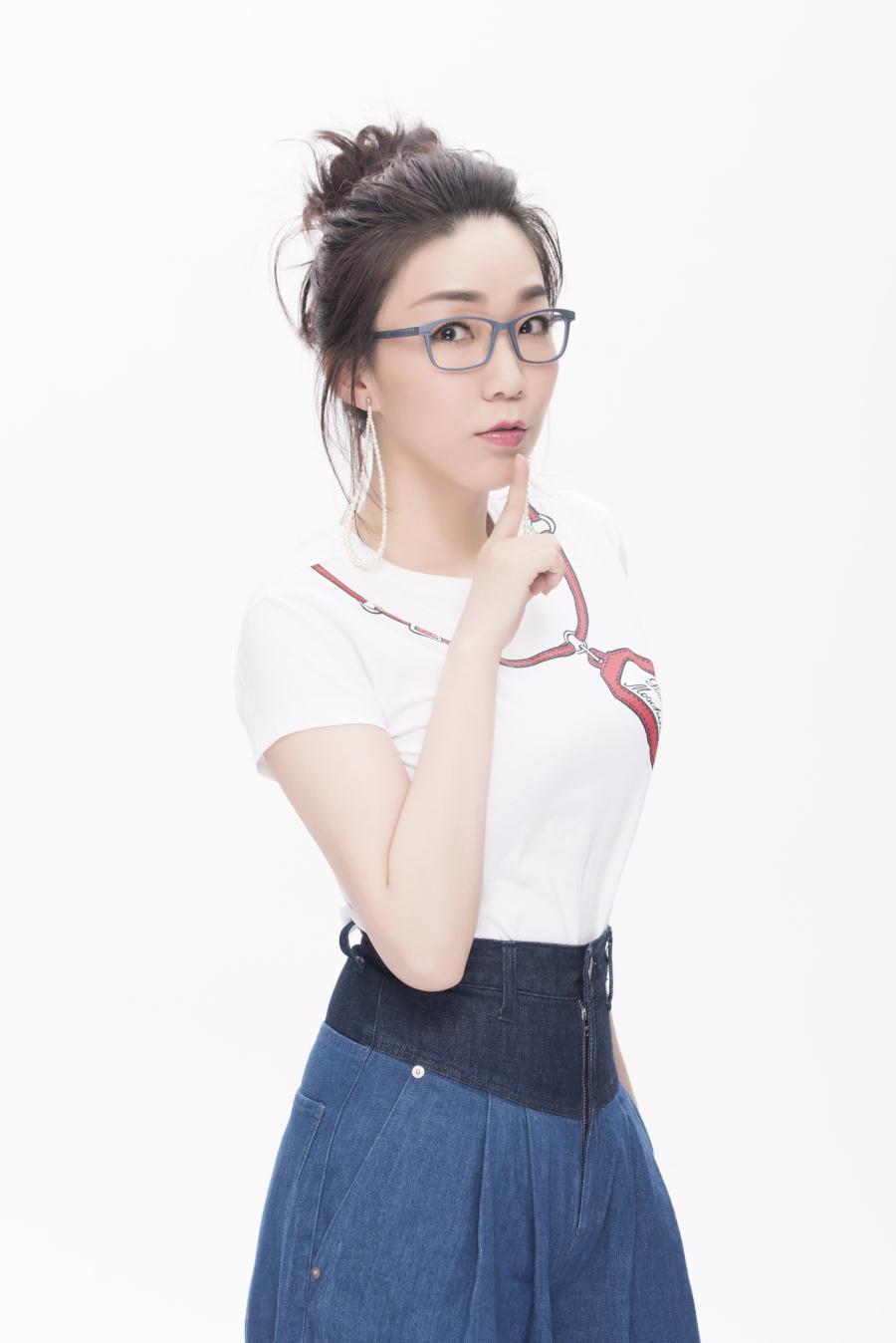 《奇葩说》马薇薇说不清道不明的婚史,舆论压力下的抑郁症患者