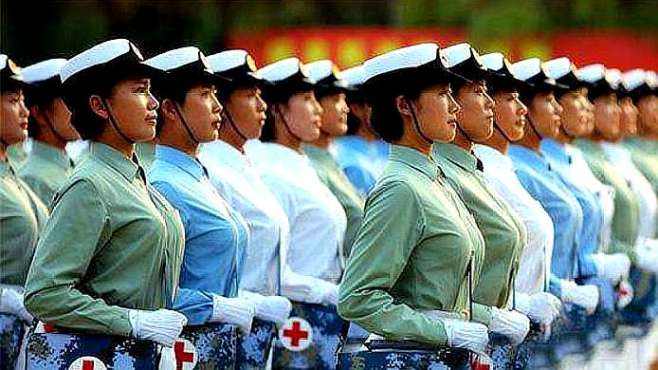 [图]中国女兵为什么这么整齐？对女兵要求太高，看着就令人心疼