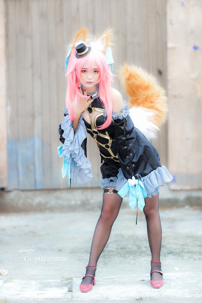 fate:玉藻前cos,没有华丽的特效,尾巴却成亮点