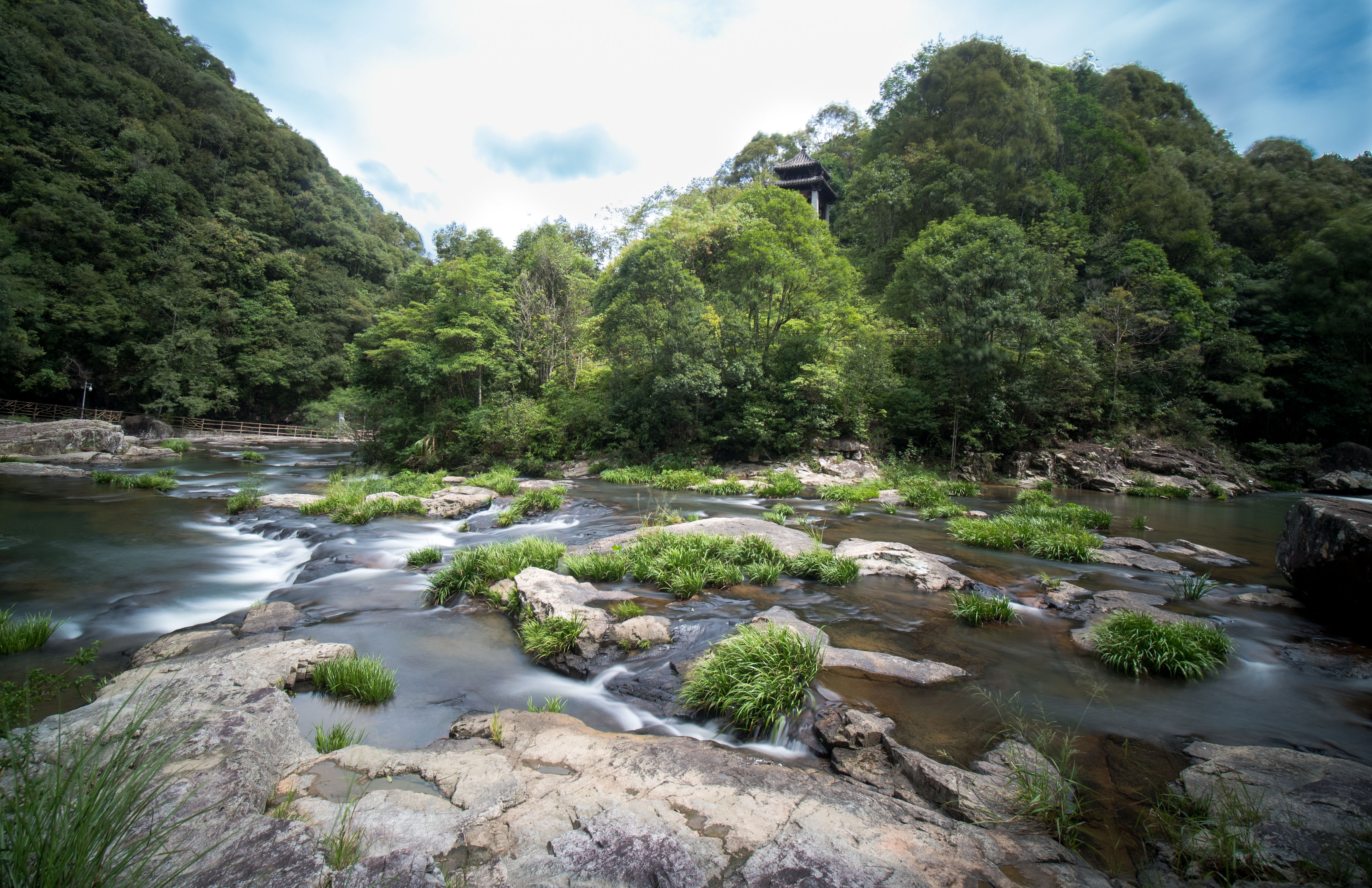 福州這個村,隱藏著一條大峽谷,景色秀美,太行山跟它比黯然失色