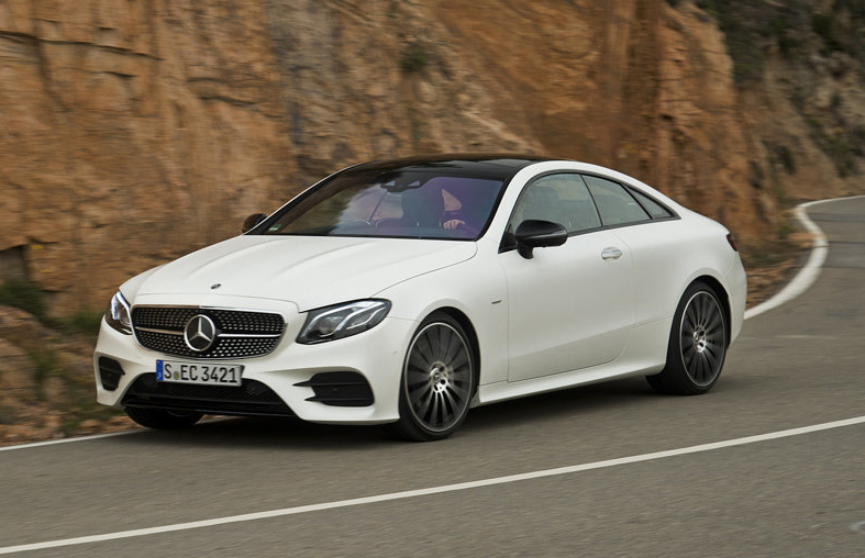 细节精致外观帅气的奔驰e级双门