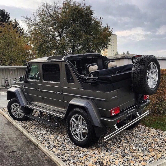 从不越野的奔驰大g,改装后,牧马人无法比拟!