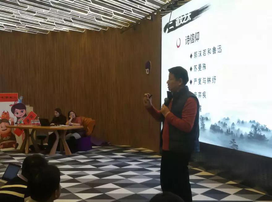 秦汉胡同王双强:我们不谈"大"语文