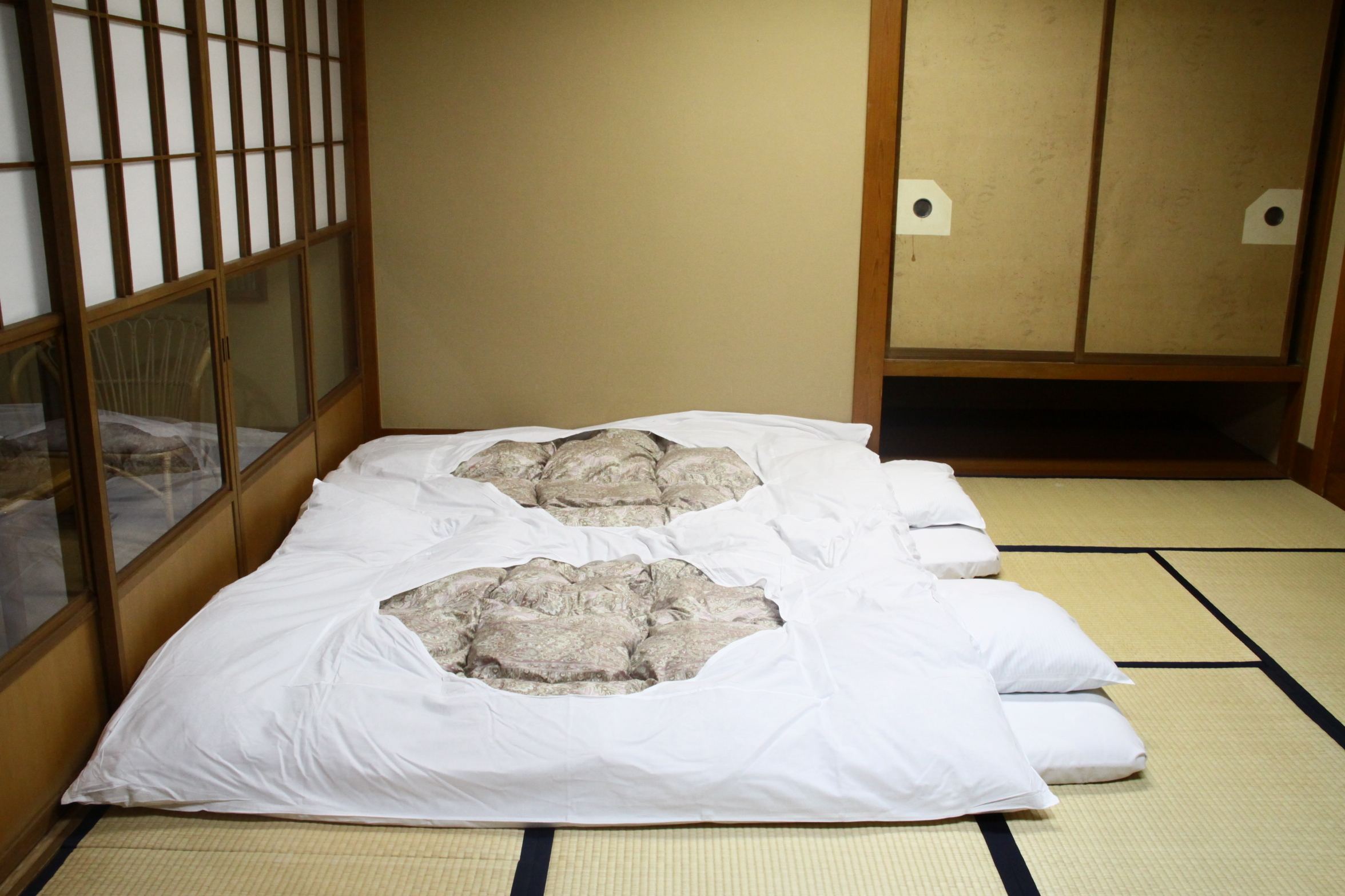 日本人奇怪现象之喜欢睡地板,原来有这么多的原因,快来了解下!