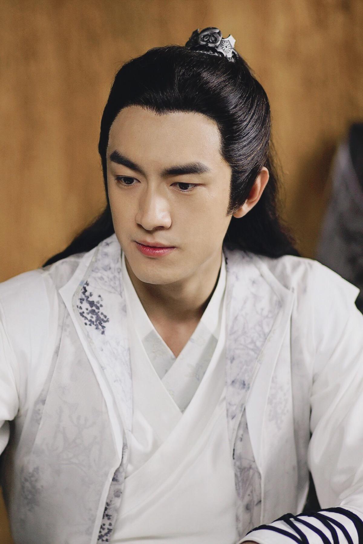 十二星座在《楚乔传》是哪位人物,双子是萧策,我是元淳,你呢?