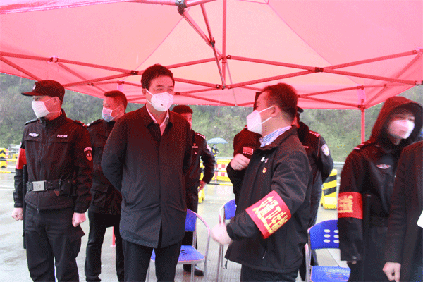 张中于赴一线督查疫情防控工作
