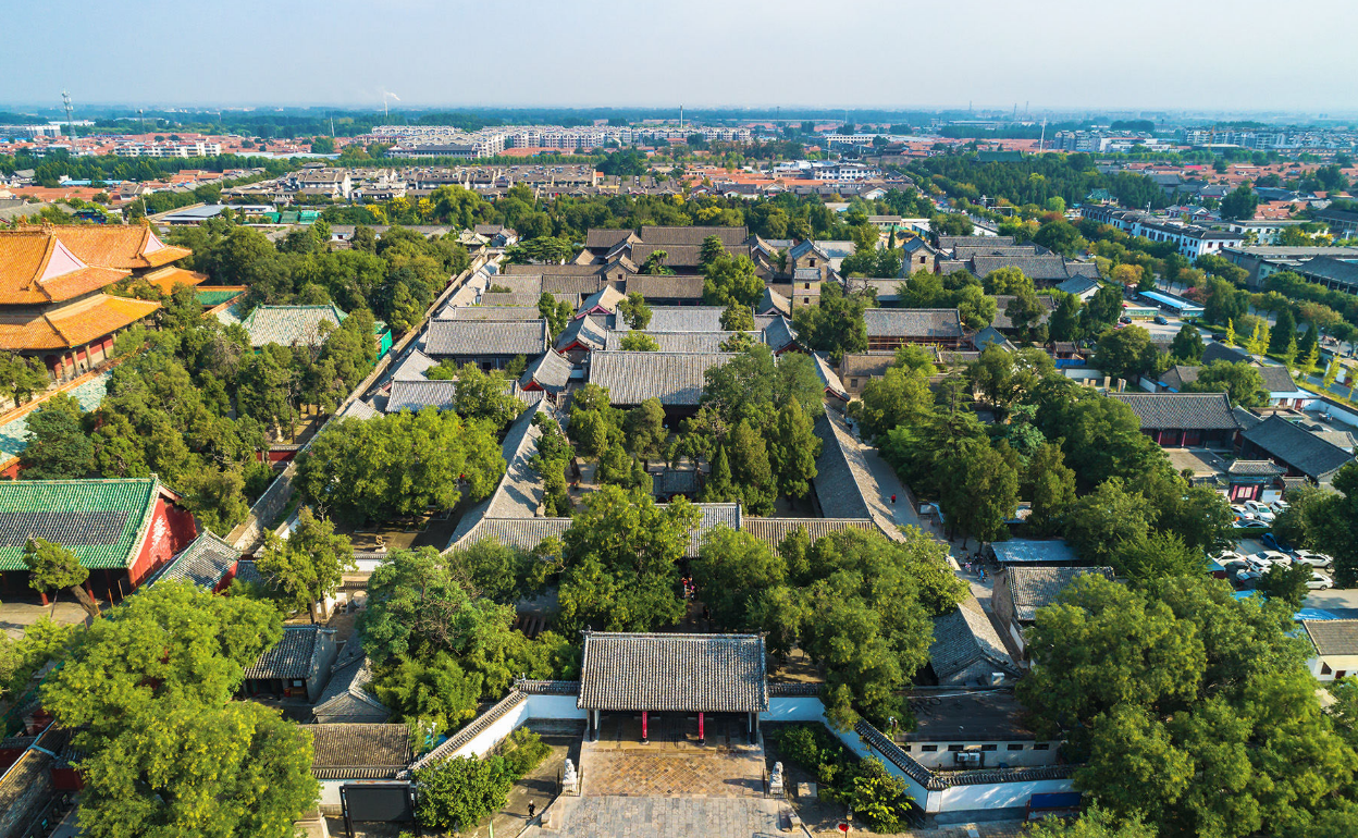 山东省曲阜市,这里有一个让世界人民敬仰的人物,你知道是谁吗?