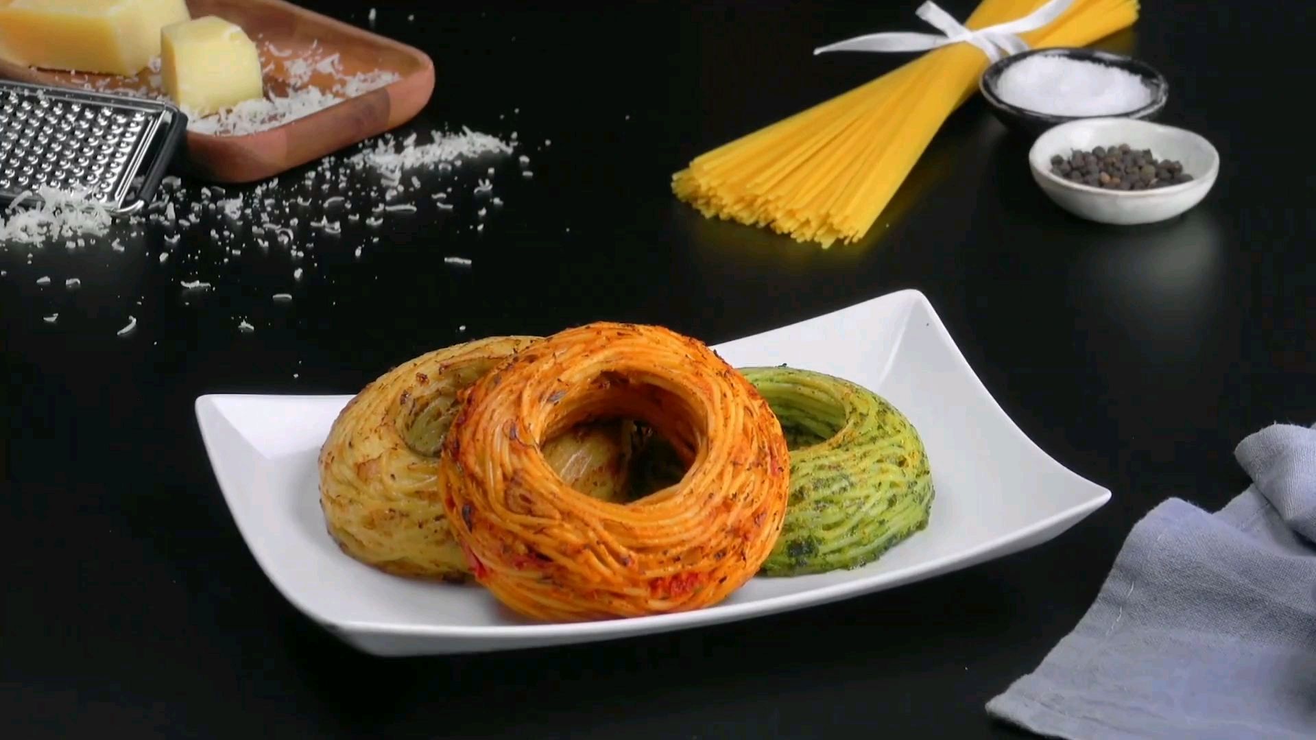 创意美食:用天然色素制作3色意大利面