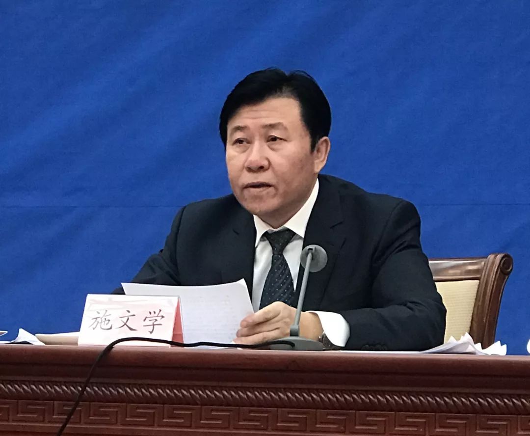 2019年自治区人大常委会召开首场新闻发布会(干货版)