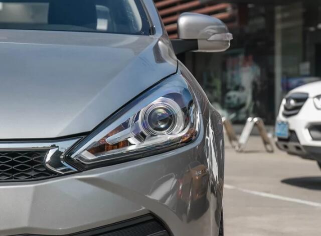 一起来看看这款价格亲民的天津一汽骏派a70外观如何吧