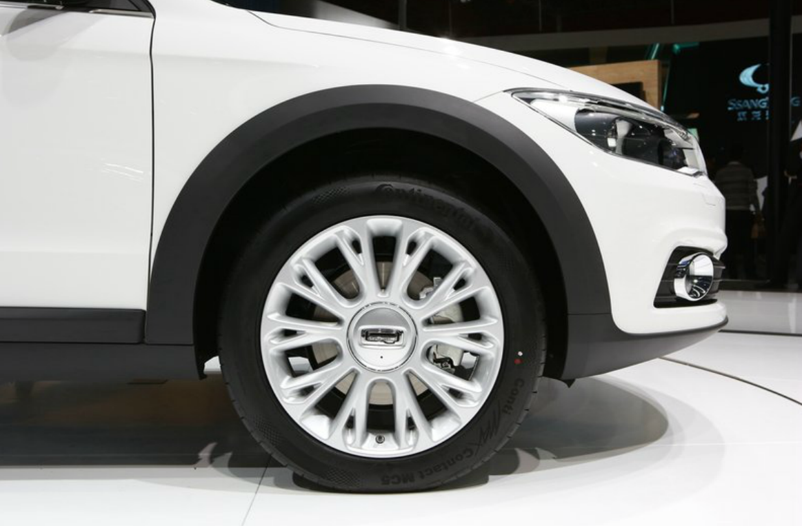 适合年轻人开的观致3都市suv,不仅时尚,而且还有动力