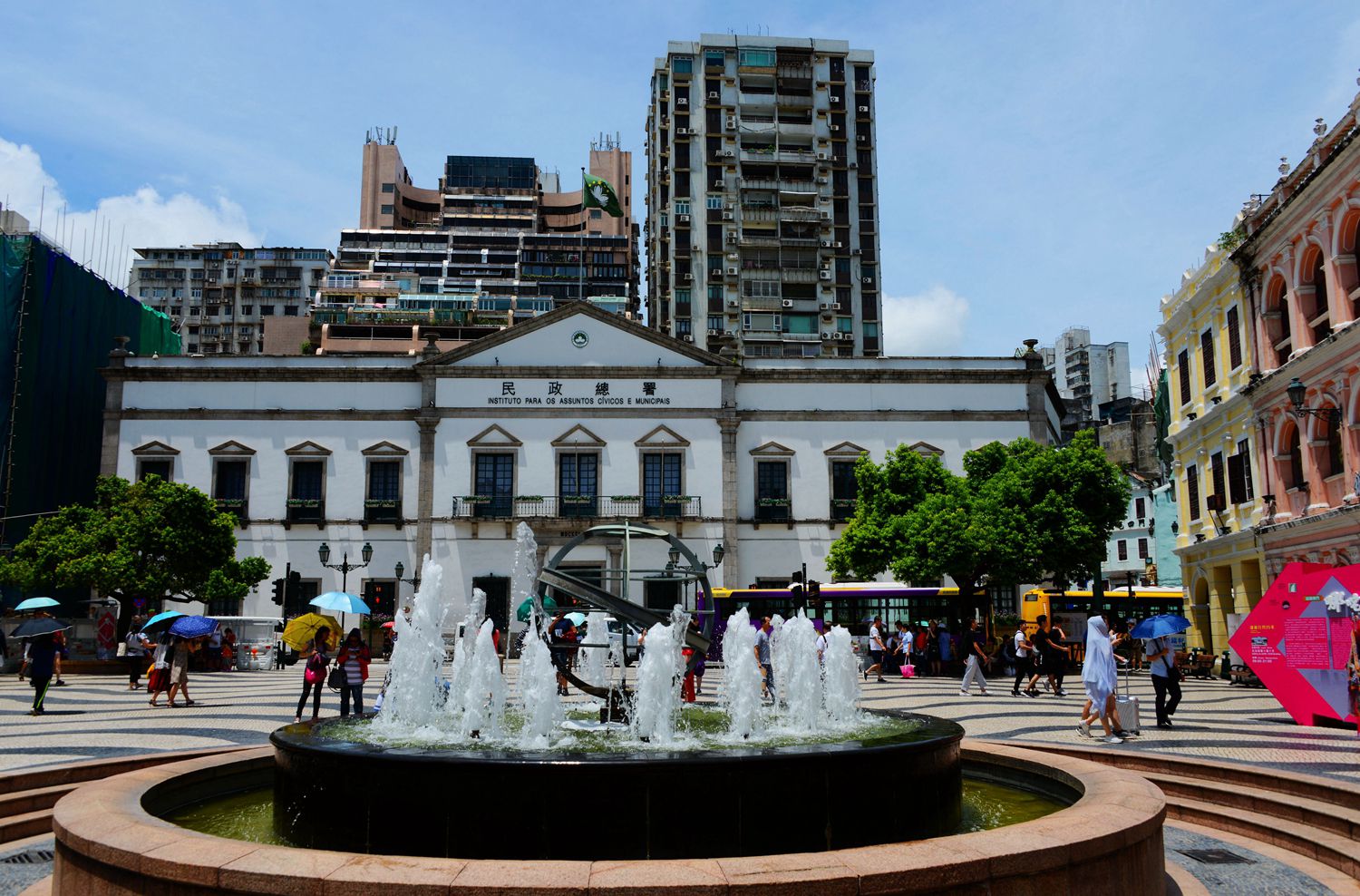 旅途中的美好回忆——澳门市政厅广场随拍