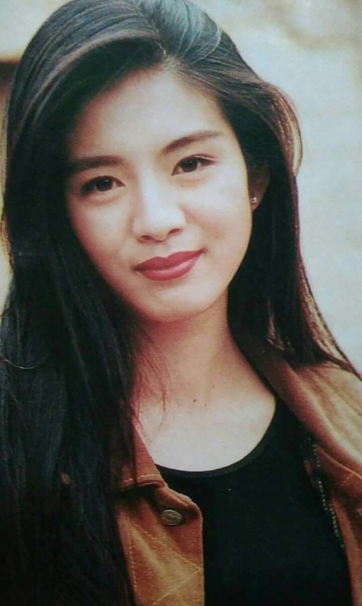 金城武表白她却被拒绝,破产后男友远走高飞,归来时她却主动求婚