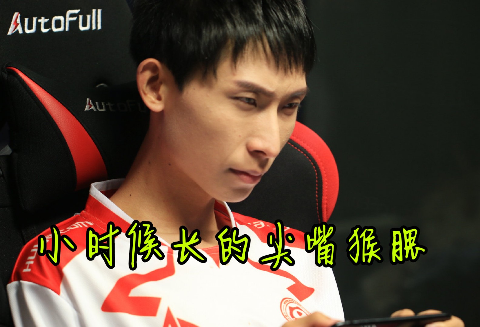 ag梦泪8岁长啥样?"尖嘴猴腮"皮肤黝黑,网友:像极了小猴子