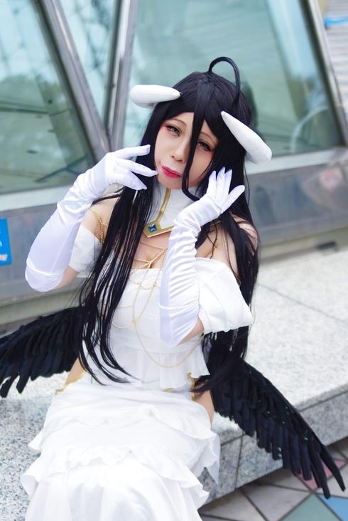 《overlord》cos,网友:雅儿贝德不是魅魔吗?怎么成了魔鬼?