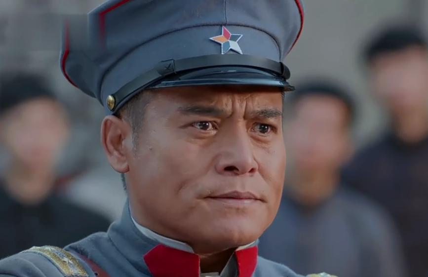 娘道:高柴火垛子为救小五受伤,小五被感化和其相认,父子团圆
