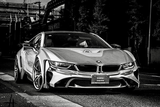 0.1炫酷黑白跑车