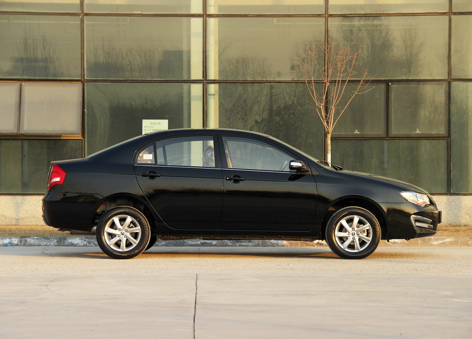 对力帆630外观和内饰的品鉴