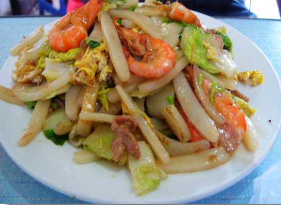 海鲜炒年糕和花菜肉片炖腐竹,搭配合理,营养美味,健康还实惠!