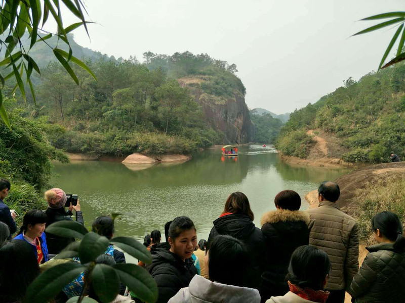 水上丹霞 石表山住宿 ——您溫馨的家 繡江河畔別墅 豪華舒適,風景