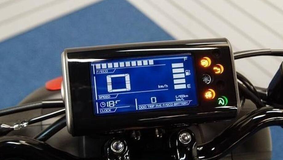 不得不提的雅马哈摩托!全液晶仪表 abs 自动启停,售价约1.3万元
