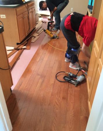 铺木地板好还是瓷砖好?老师傅给出5个理由,让人不选它都难