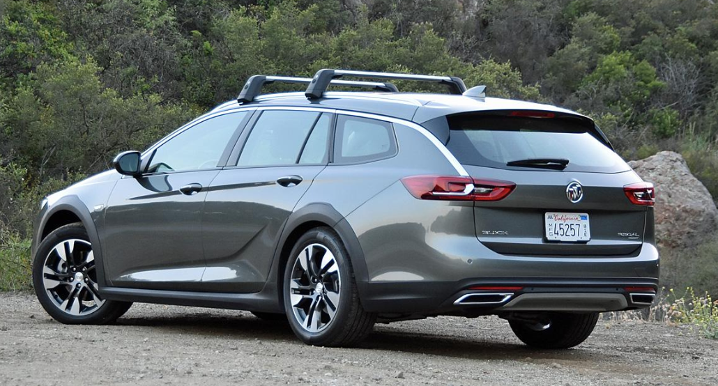 2018别克君威tourx旅行车,预售20万起,适合家用但发动机稍迟滞