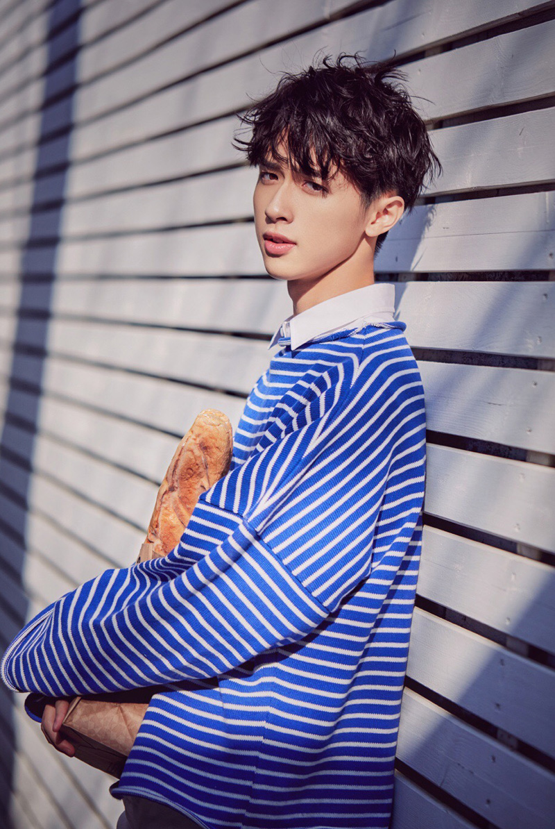 张逸杰,一个在现实中见到就会让人心动的清瘦小男生