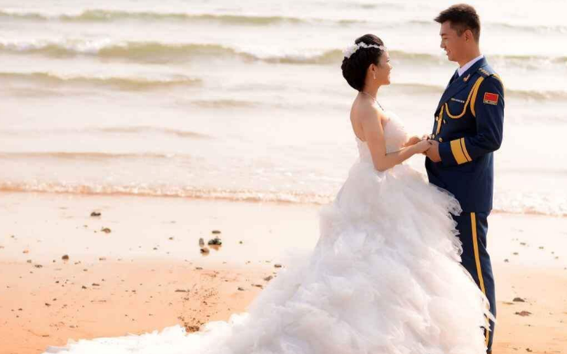 4本暴虐的军婚文:你是我上第一次爱的人,也是我唯一爱过的人!