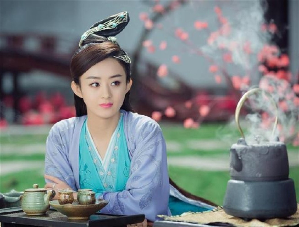 力推4本剧情爽爆的玄幻小说,本本堪称巨作,《圣墟》直接封帝!