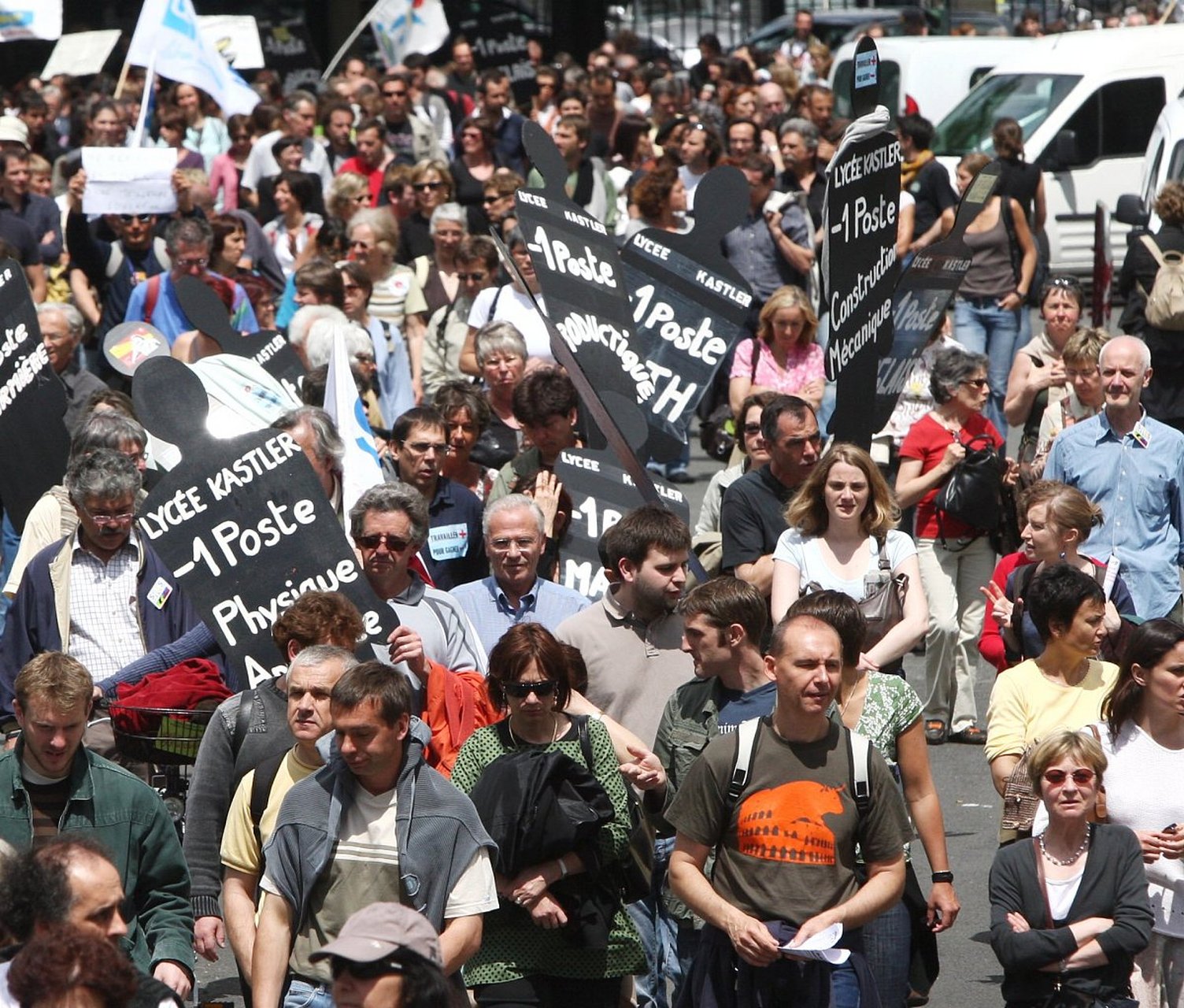 好莱坞大罢工抵制ai入侵#  人类抵抗人工智能威胁的首次集体行动