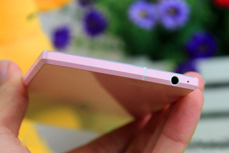 世界上最薄的手机,厚度仅为5.1mm,金立最为经典机型