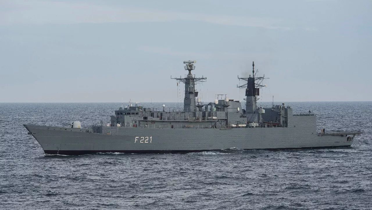 北约20艘军舰黑海军演,普大帝霸气宣布岸防导弹进入备战状态