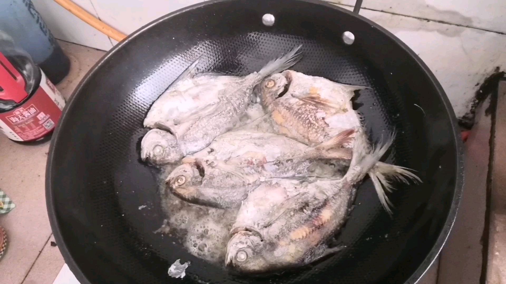 今晚加菜,秘制煎海鱼,绝味,爽!