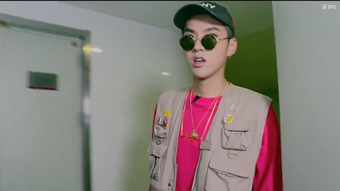 《三年二班》幕后故事放送 吴亦凡精益求精全心全意为选手考虑