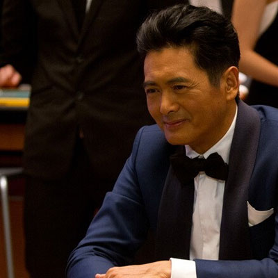 男子重现"魔术手石一坚",当着收银员的面偷钱,手法快到看不清