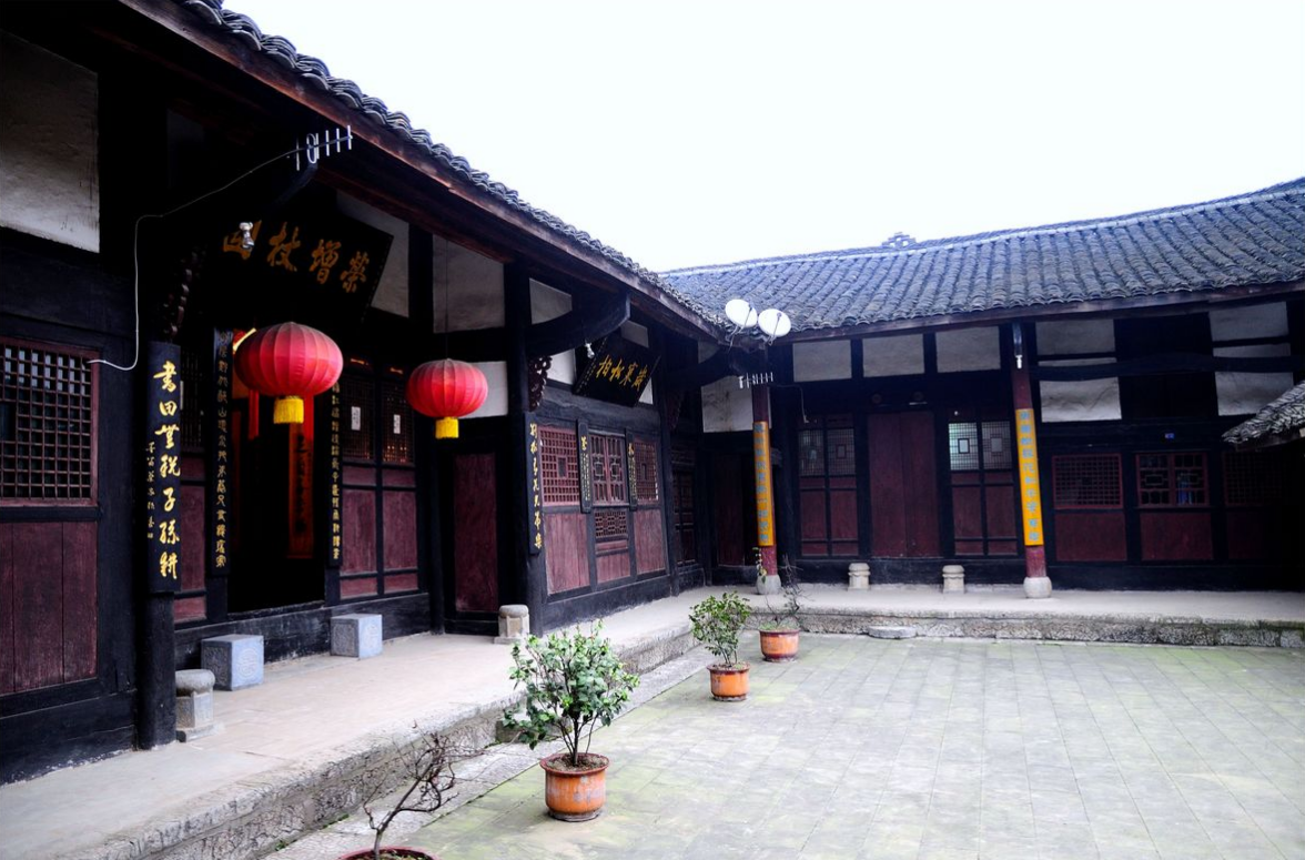 中国传统住居的基本结构,四合院与堂室,火炕