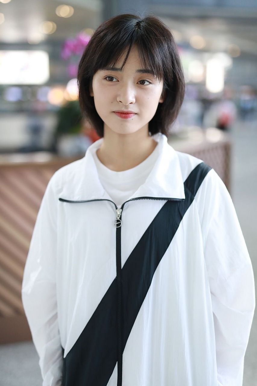 沈月谈分手原因 《无限超越班》中,沈月被问上一次分手原因.