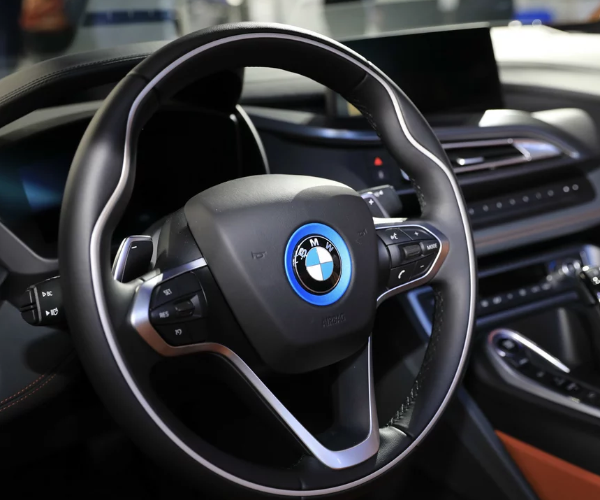 宝马(进口)-宝马i8,独特的审美观,是年轻人的首选车型