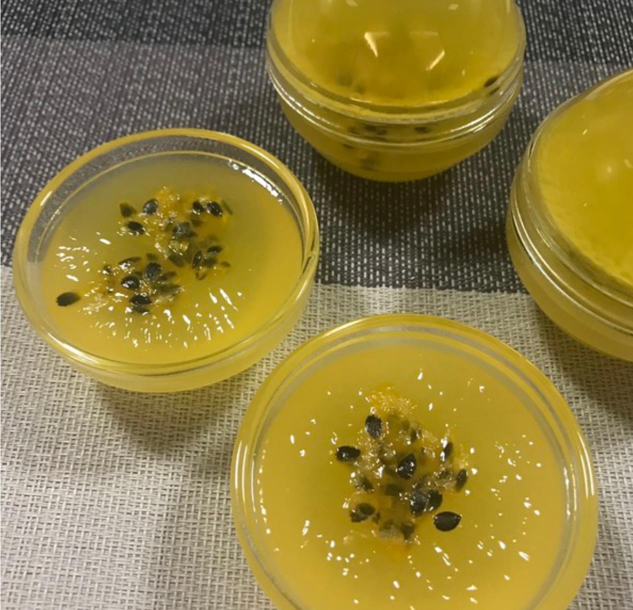 网红百香果糕不用买,在家自制百香果果冻,不用冷藏,q弹好吃