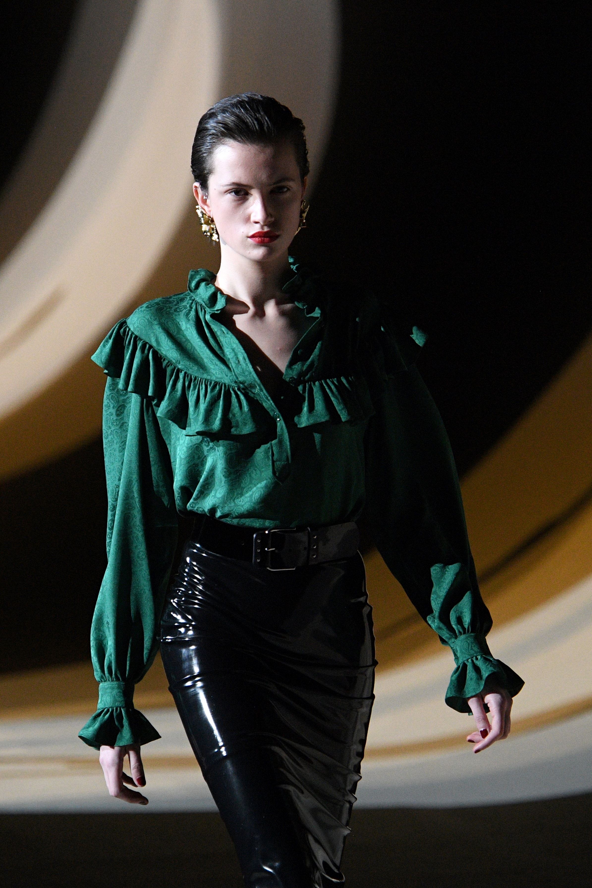 巴黎时装周——圣罗兰品牌时装秀(2)