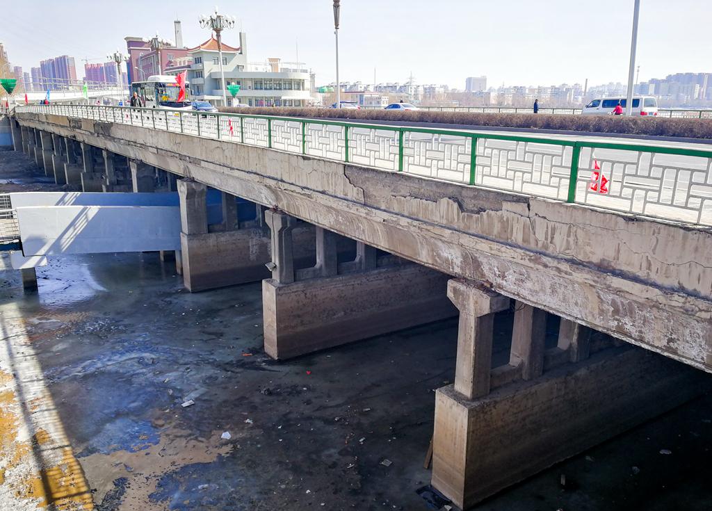 长春东大桥封闭施工 如何绕行请看示意图
