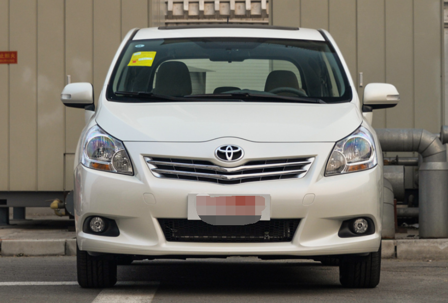 丰田逸致这辆车外观别具一格,上路回头率很高