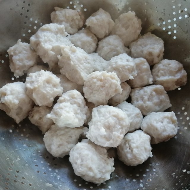 自己做的鱼丸,健康美味