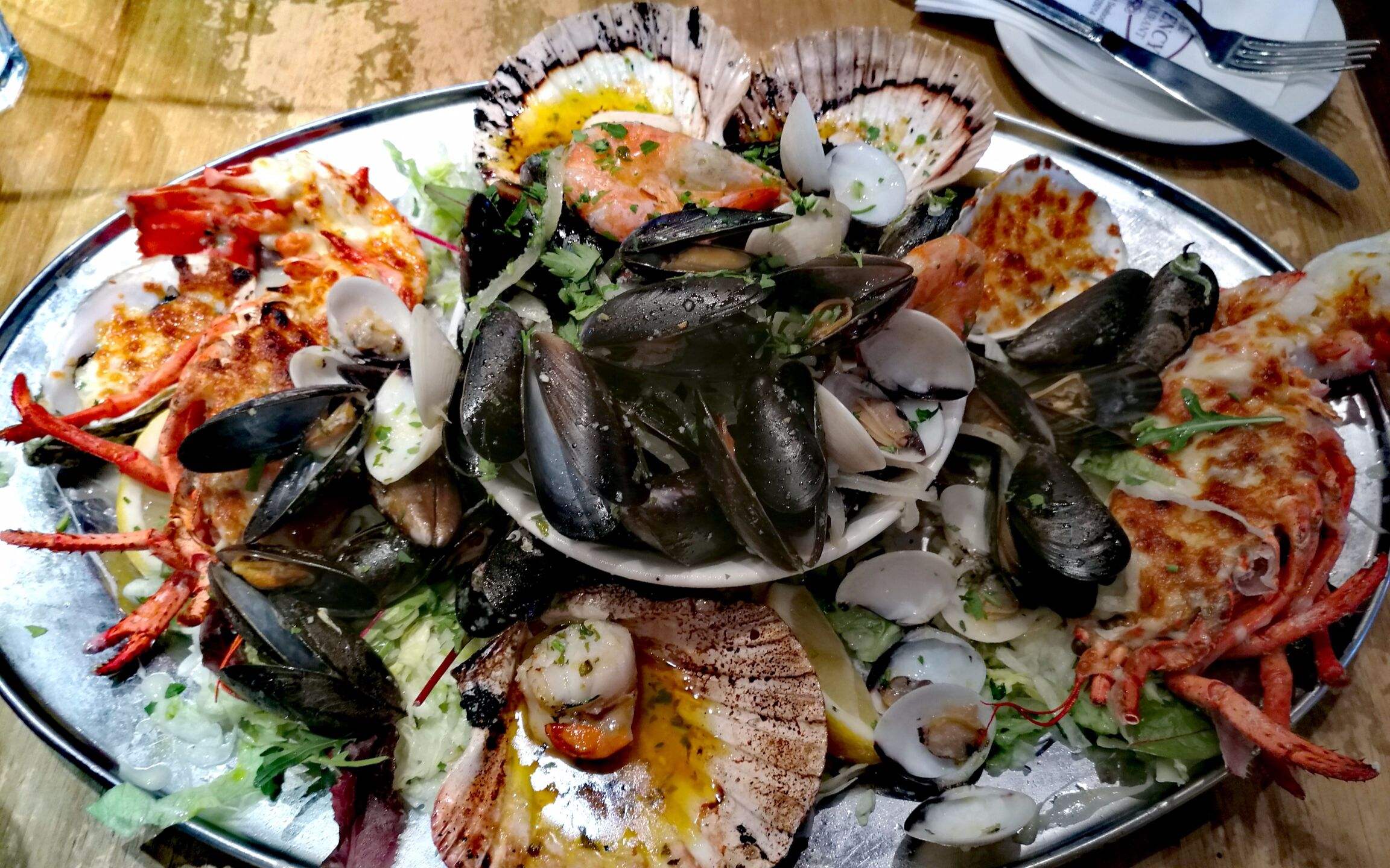 世界上最贵的海鲜榜单,鲍鱼,鱼翅排不上,有钱人都吃不起!