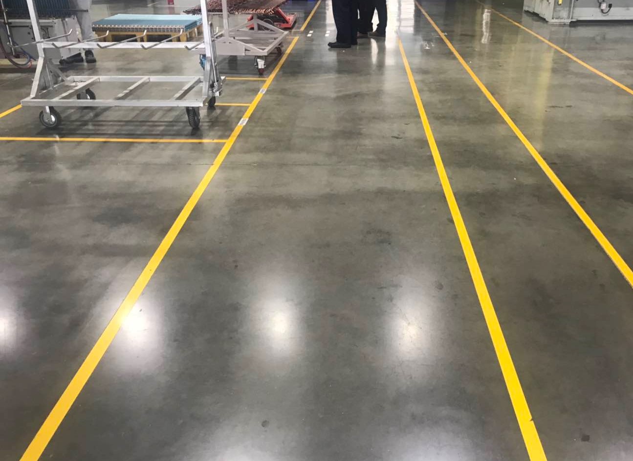 请看纳路特混凝土密封固化剂地坪的效果图.